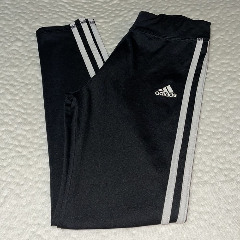 Adidas’s pants for girl💖